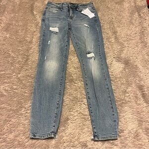 Guess Sexy Curve Ripped Jeans 27” waist